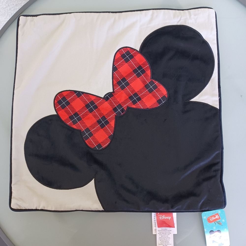 Disney Minnie Mouse Holiday Throw Pillow Buffalo Plaid Bow Cream Black‎ 18.5in